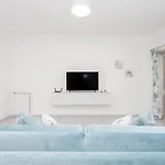 Sunny Apartment- Marco Celio Rufo - Metro A Apartman *