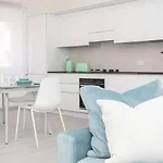 Apartman Sunny Apartment- Marco Celio Rufo - Metro A *