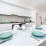 Sunny Apartment- Marco Celio Rufo - Metro A 公寓 *