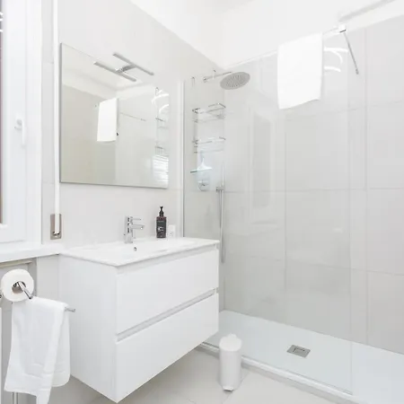 Apartment Sunny Apartment- Marco Celio Rufo - Metro A *