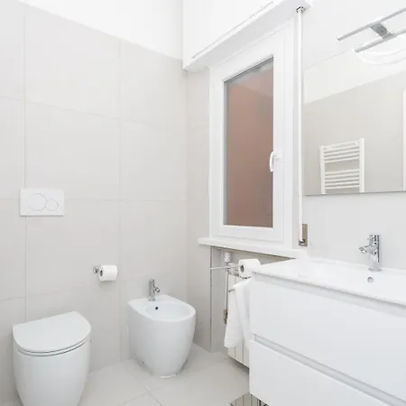 Sunny Apartment- Marco Celio Rufo - Metro A Apartment *