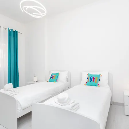 Sunny Apartment- Marco Celio Rufo - Metro A Rom