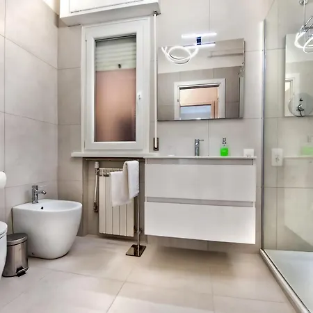 Sunny Apartment- Marco Celio Rufo - Metro A * Roma