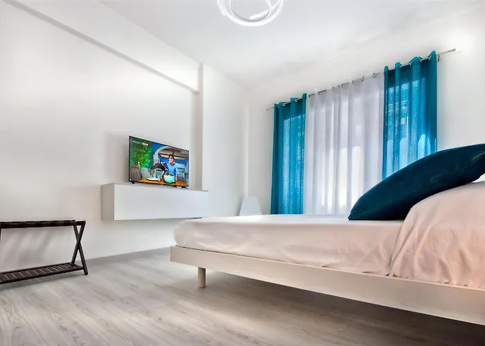 Apartamento Sunny Apartment- Marco Celio Rufo - Metro A *